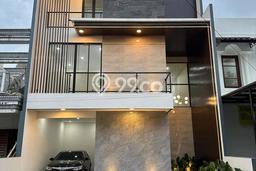 Jual Rumah Luas Megah Dengan View Cantik di Pejaten Timur, Jakarta Selatan Jual Rumah Luas Megah Dengan View Cantik di Pejaten Timur, Jakarta Selatan