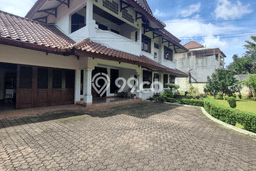 Dijual Rumah Premium dengan Fasilitas Sekitar Komplit di Cilandak, Jakarta Selatan Dijual Rumah Premium dengan Fasilitas Sekitar Komplit di Cilandak, Jakarta Selatan