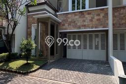 Rumah Mewah LB 381m2 Siap Huni Desain Elegan di Pejaten, Jakarta Selatan Rumah Mewah LB 381m2 Siap Huni Desain Elegan di Pejaten, Jakarta Selatan