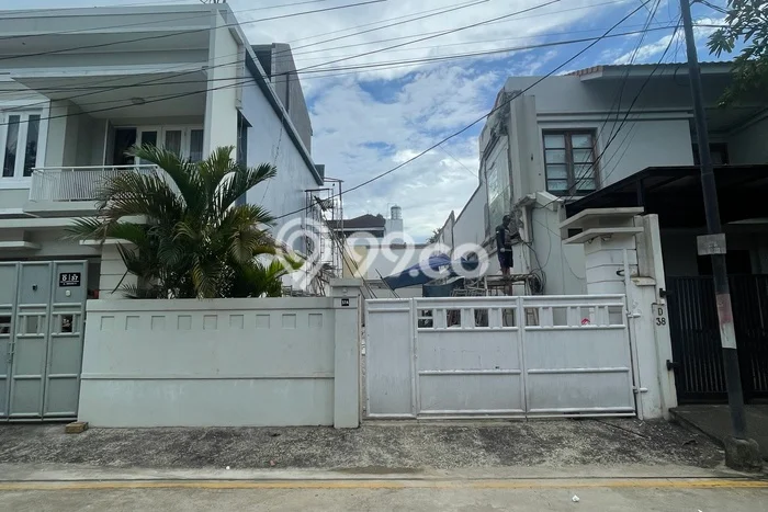 Dijual Tanah di Jakarta Selatan, Luas 230m2 SHM Dijual Tanah di Jakarta Selatan, Luas 230m2 SHM