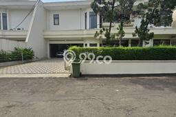 Jual Rumah Luas Megah Dengan View Eksklusif di TB Simatupang, Jakarta Selatan Jual Rumah Luas Megah Dengan View Eksklusif di TB Simatupang, Jakarta Selatan
