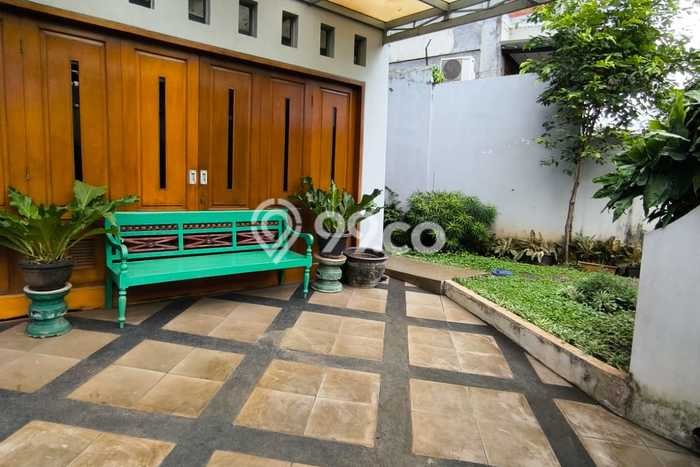 Ready to Use! Luxury House LT 500m2 Desain Elegan di Warung Buncit Ready to Use! Luxury House LT 500m2 Desain Elegan di Warung Buncit