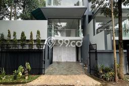 Dijual Rumah Mewah Megah Dengan View Eksklusif di Kemang, Jakarta Selatan Dijual Rumah Mewah Megah Dengan View Eksklusif di Kemang, Jakarta Selatan