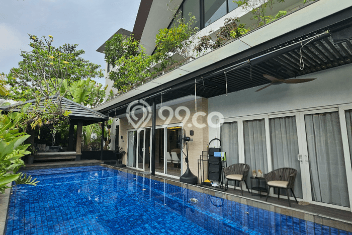 Jual Rumah Mewah Elegan Dengan View Eksklusif di Lebak Bulus, Jakarta Selatan Jual Rumah Mewah Elegan Dengan View Eksklusif di Lebak Bulus, Jakarta Selatan