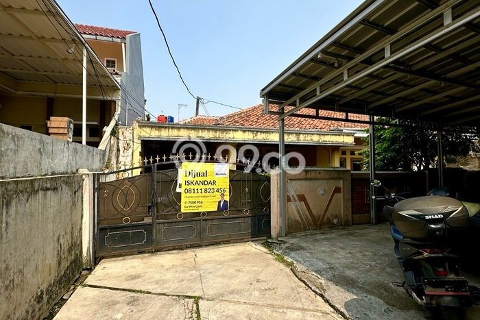 Jual Rumah Bagus Siap Huni LB 150m2 di Ciracas, Jakarta Timur Jual Rumah Bagus Siap Huni LB 150m2 di Ciracas, Jakarta Timur