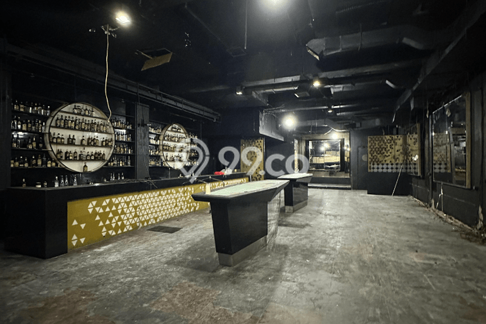 Dijual Ruko Kawasan Kemang, Luas 1800m², Kawasan Komersial, Jalur Mudah Dijual Ruko Kawasan Kemang, Luas 1800m², Kawasan Komersial, Jalur Mudah