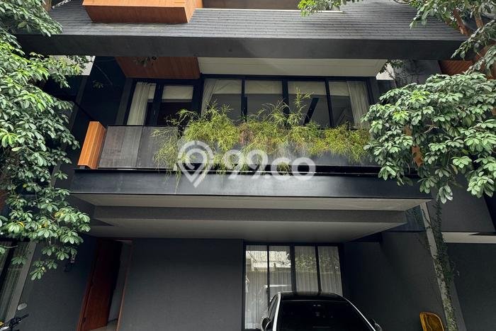 Disewakan Rumah Harga Terjangkau di Kemang Jakarta Selatan dengan 4 KT Disewakan Rumah Harga Terjangkau di Kemang Jakarta Selatan dengan 4 KT