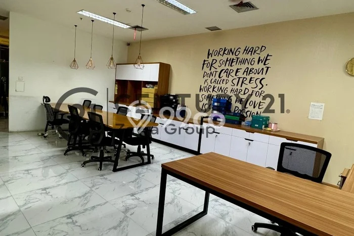 FOR RENT! Kantor di Tanjung Duren Cocok untuk Bisnis 120m2 FOR RENT! Kantor di Tanjung Duren Cocok untuk Bisnis 120m2