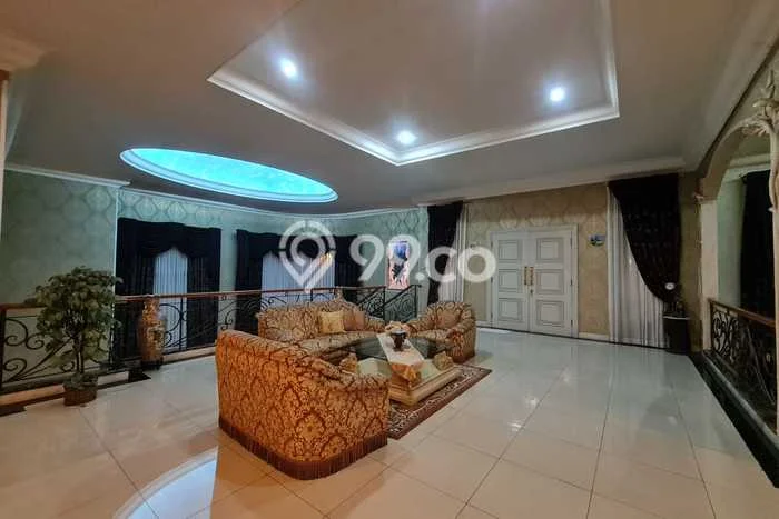 Rumah Mewah LB 554m2 Siap Pakai Desain Elegan di Pantai Indah Kapuk, Jakarta Utara Rumah Mewah LB 554m2 Siap Pakai Desain Elegan di Pantai Indah Kapuk, Jakarta Utara