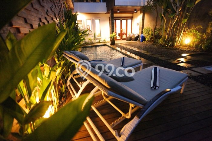 Ready to Use! Premium House LT 206m2 Desain Modern di Jimbaran Ready to Use! Premium House LT 206m2 Desain Modern di Jimbaran