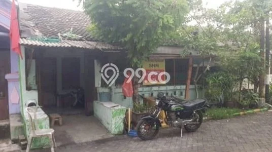 Rumah Modern Minimalis 6 Kamar Bisa Langsung Pindah di Lakarsantri Rumah Modern Minimalis 6 Kamar Bisa Langsung Pindah di Lakarsantri