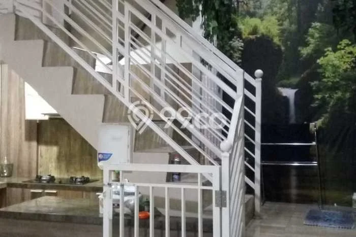 Rumah Modern Cantik 4 KT Bisa Langsung Pindah di Waru Rumah Modern Cantik 4 KT Bisa Langsung Pindah di Waru