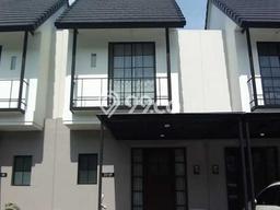 Rumah Strategis Minimalis Lb 90m2 di Sambikerep, Surabaya Rumah Strategis Minimalis Lb 90m2 di Sambikerep, Surabaya