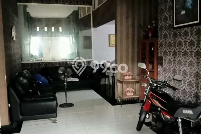 Dijual Rumah 4 Kamar Lokasi Strategis Bagus dan Strategis di Waru Dijual Rumah 4 Kamar Lokasi Strategis Bagus dan Strategis di Waru
