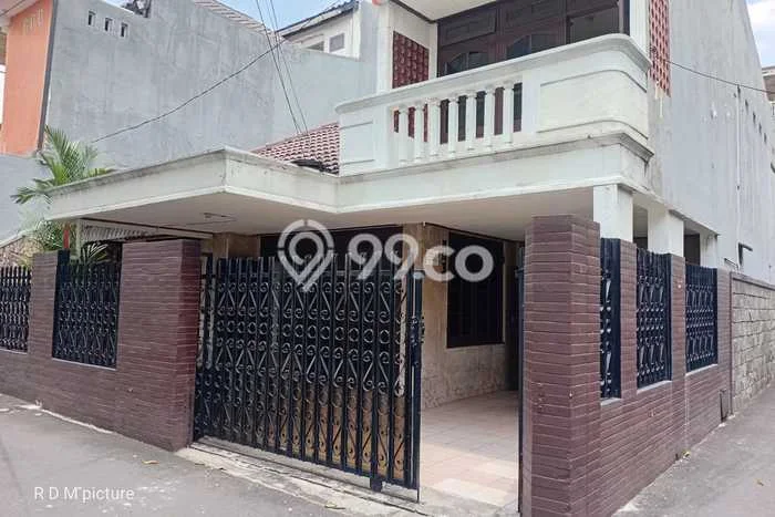 Disewakan Rumah Konsep Minimalis di Tebet Jakarta Selatan dengan 3 KT Disewakan Rumah Konsep Minimalis di Tebet Jakarta Selatan dengan 3 KT