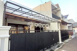 Dijual Rumah Premium dengan Fasilitas Sekitar Lengkap di Tebet, Jakarta Selatan Dijual Rumah Premium dengan Fasilitas Sekitar Lengkap di Tebet, Jakarta Selatan