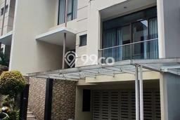 Rumah Elit Modern Siap Huni di Lebak Bulus Jakarta Selatan Rumah Elit Modern Siap Huni di Lebak Bulus Jakarta Selatan