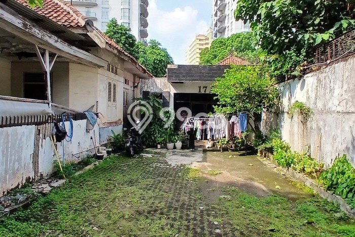 Tanah Strategis Dijual di Menteng Jakarta Pusat 398m2 Tanah Strategis Dijual di Menteng Jakarta Pusat 398m2