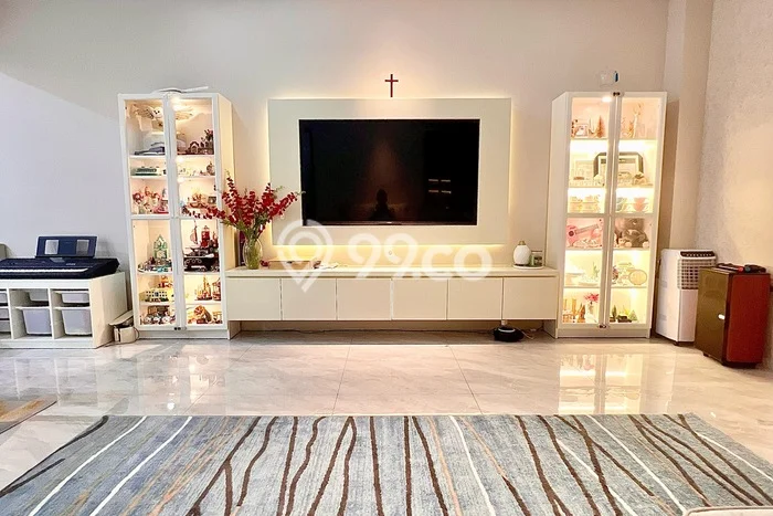 Rumah Luxury Modern Siap Huni di Suvarna Sutera Tangerang Rumah Luxury Modern Siap Huni di Suvarna Sutera Tangerang
