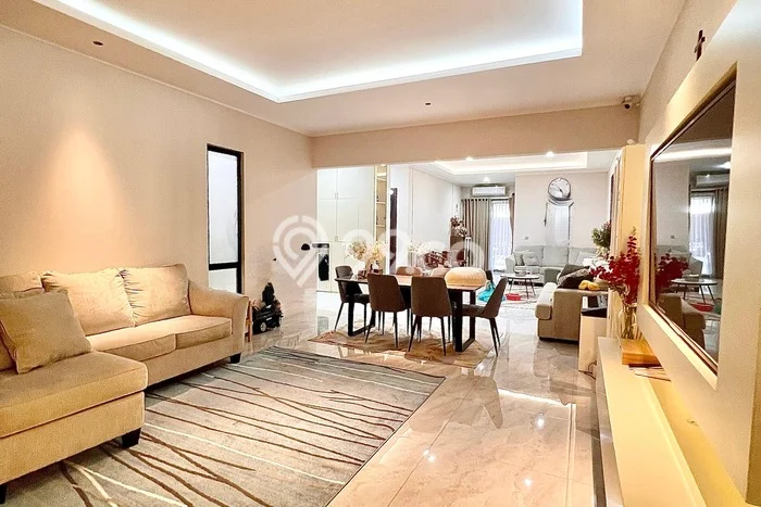 Rumah Luxury Modern Siap Huni di Suvarna Sutera Tangerang Rumah Luxury Modern Siap Huni di Suvarna Sutera Tangerang