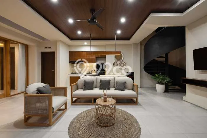 Vila Kawasan , Area 183m2m², Lingkungan Nyaman Vila Kawasan , Area 183m2m², Lingkungan Nyaman