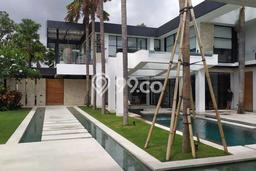 Rumah Luxury Modern Tanpa Renovasi di Pererenan Badung Rumah Luxury Modern Tanpa Renovasi di Pererenan Badung