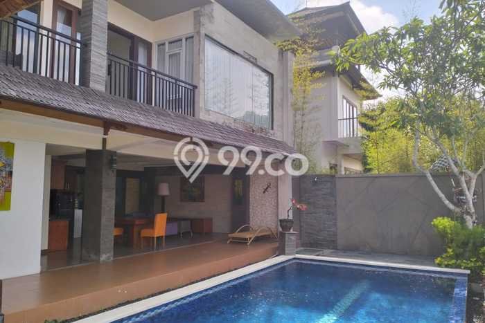 Rumah Sewa Badung LT 300m2 LB 450m2 Area Jimbaran Rumah Sewa Badung LT 300m2 LB 450m2 Area Jimbaran