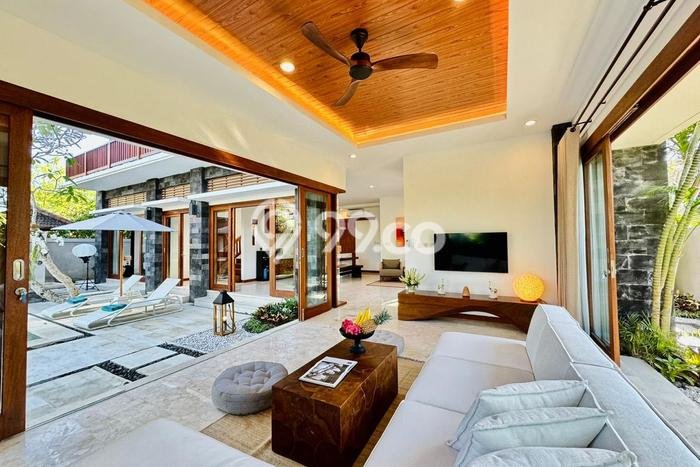Rumah Luxury Modern Siap Huni di Ungasan Badung Rumah Luxury Modern Siap Huni di Ungasan Badung