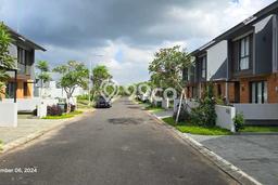 Siap Huni Rumah Mewah 2 Kamar di Tabanan Dekat ke Mana Pun Siap Huni Rumah Mewah 2 Kamar di Tabanan Dekat ke Mana Pun