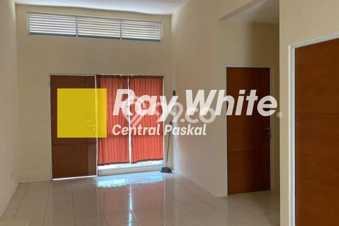 Rumah Luas Asri 2 KT Siap Pakai di Bandung Kota Bandung Rumah Luas Asri 2 KT Siap Pakai di Bandung Kota Bandung