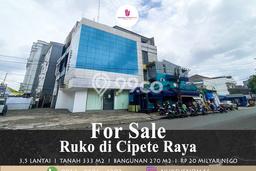 Ruko Dijual di Jakarta Selatan LT 333m2 & LB 270m2 Lokasi Terbaik! Ruko Dijual di Jakarta Selatan LT 333m2 & LB 270m2 Lokasi Terbaik!