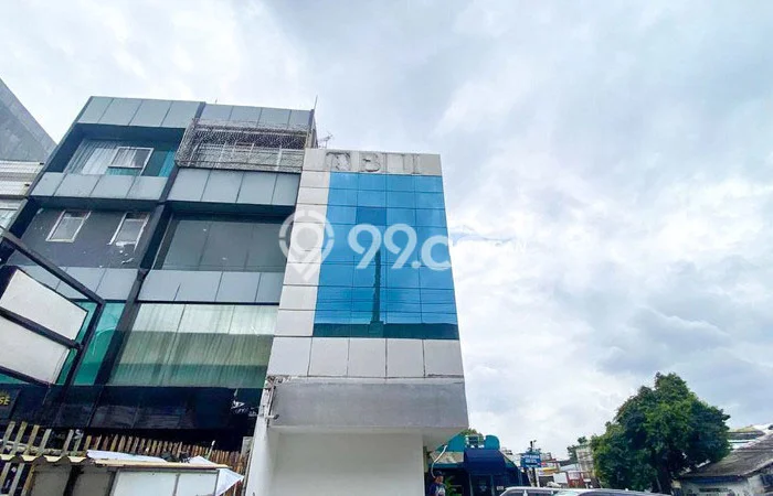 Ruko Dijual di Jakarta Selatan LT 333m2 & LB 270m2 Lokasi Terbaik! Ruko Dijual di Jakarta Selatan LT 333m2 & LB 270m2 Lokasi Terbaik!