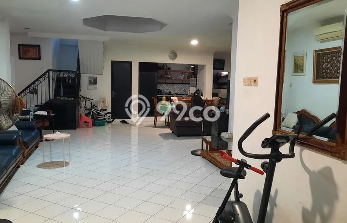 Dijual Rumah Eksklusif 4 KT di Lubang Buaya, Jakarta Timur Dijual Rumah Eksklusif 4 KT di Lubang Buaya, Jakarta Timur