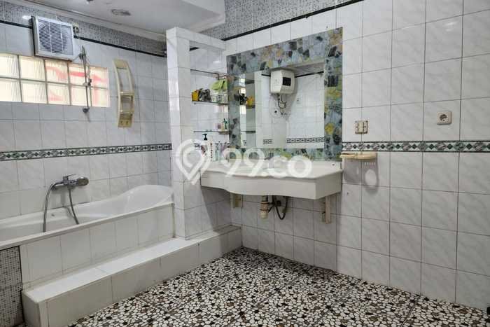Rumah Minimalis 5 KT di Tanah Sareal Bogor Semi Furnished Rumah Minimalis 5 KT di Tanah Sareal Bogor Semi Furnished