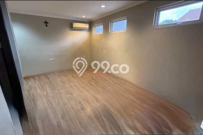 Dijual Cepat Rumah Bagus Siap Huni LB 70m2 di Kelapa Gading, Jakarta Utara Dijual Cepat Rumah Bagus Siap Huni LB 70m2 di Kelapa Gading, Jakarta Utara