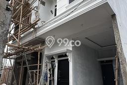 Rumah Luas Asri 4 KT Siap Pakai di Condet Jakarta Timur Rumah Luas Asri 4 KT Siap Pakai di Condet Jakarta Timur