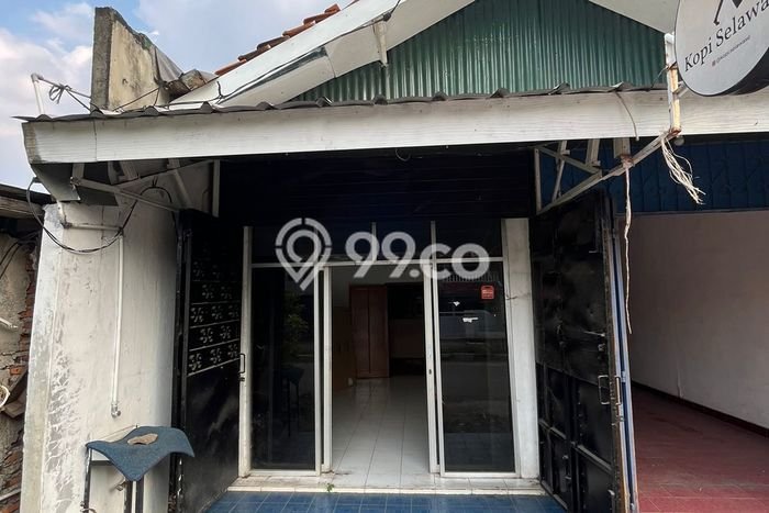 For Sale! Premium House LT 255m2 Desain Modern di Pondok Bambu For Sale! Premium House LT 255m2 Desain Modern di Pondok Bambu