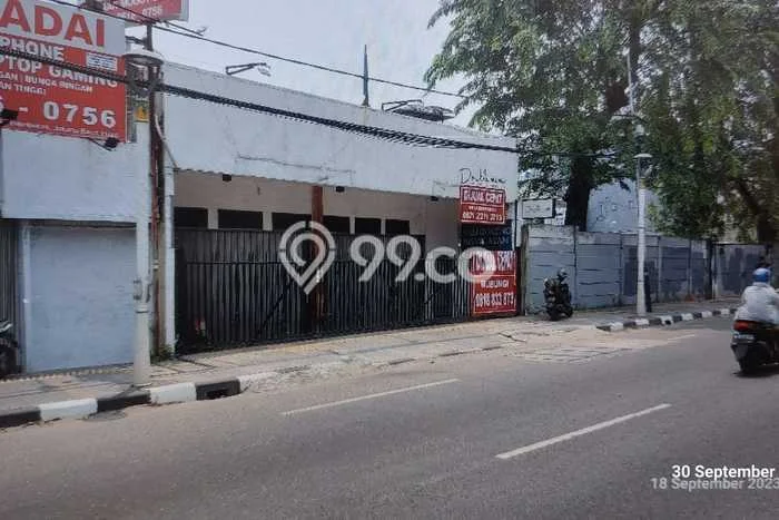 For Sale! Premium House LT 268m2 Desain Modern di Daan Mogot For Sale! Premium House LT 268m2 Desain Modern di Daan Mogot