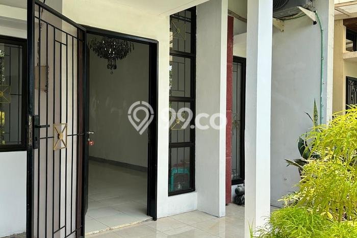 Rumah Luas Asri 2 KT Siap Huni di harapan indah Bekasi Rumah Luas Asri 2 KT Siap Huni di harapan indah Bekasi