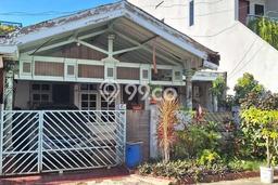 For Sale Rumah 3 Kamar Lokasi Strategis Nyaman dan Strategis di Kelapa Gading For Sale Rumah 3 Kamar Lokasi Strategis Nyaman dan Strategis di Kelapa Gading