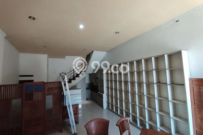 Ruko Bagus Dijual LB 130m2 Lokasi Strategis Bandung Area Cocok untuk Bisnis Ruko Bagus Dijual LB 130m2 Lokasi Strategis Bandung Area Cocok untuk Bisnis