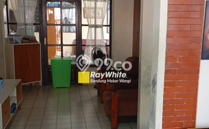 Untuk Dijual Kost 25 Kamar di Bandung untuk Investasi Anda Untuk Dijual Kost 25 Kamar di Bandung untuk Investasi Anda
