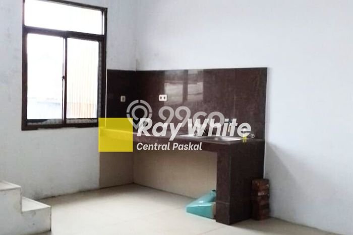 Unit Komersial Disewakan di Bandung Area Strategis Harga Kompetitif Unit Komersial Disewakan di Bandung Area Strategis Harga Kompetitif