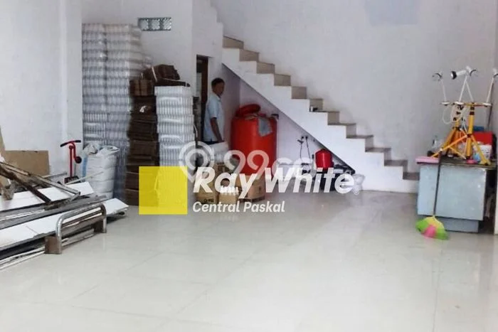 Unit Komersial Disewakan di Bandung Area Strategis Harga Kompetitif Unit Komersial Disewakan di Bandung Area Strategis Harga Kompetitif