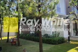 BEST DEAL! Rumah Nyaman area Gede Bage, Luas 136m2m² Bangunan 120m2m² BEST DEAL! Rumah Nyaman area Gede Bage, Luas 136m2m² Bangunan 120m2m²