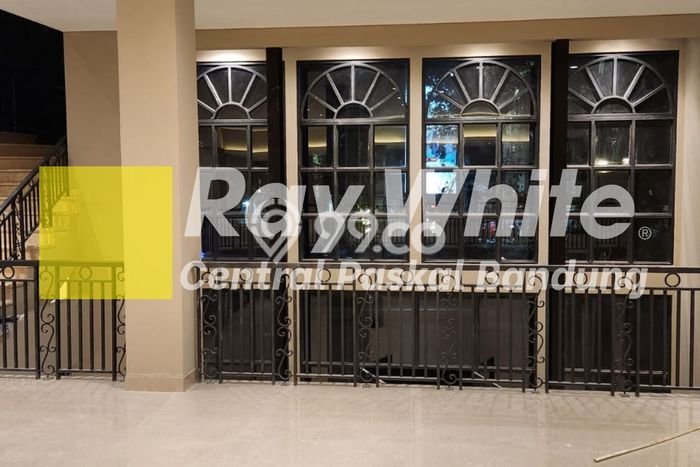 Tersedia Komersial Bisnis di Coblong Bandung Harga Sewa Menarik Bisa Nego Tersedia Komersial Bisnis di Coblong Bandung Harga Sewa Menarik Bisa Nego