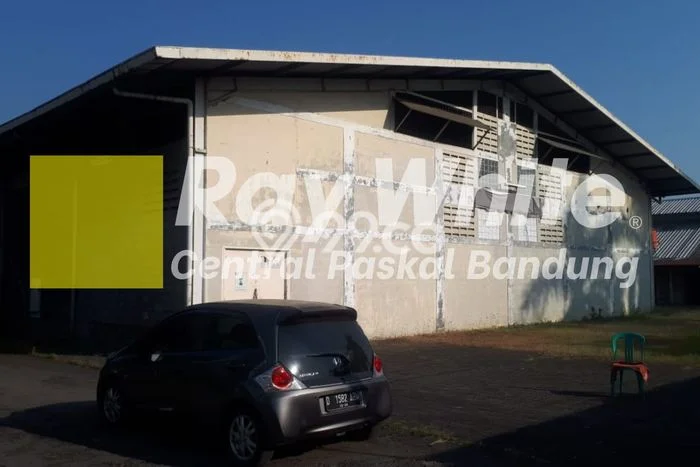 Pabrik Disewa di Bandung dengan LB 5400m2 Area Komersial Ramai Pabrik Disewa di Bandung dengan LB 5400m2 Area Komersial Ramai