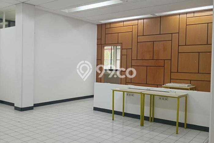 Disewakan Komersial di Kawasan Ramai Dago Luas 350m2 Disewakan Komersial di Kawasan Ramai Dago Luas 350m2