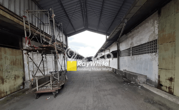 Pabrik disewakan lokasi strategis Regol Bandung 22000m2 Pabrik disewakan lokasi strategis Regol Bandung 22000m2