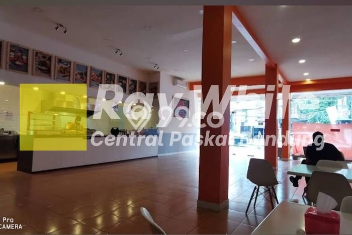 Komersial untuk Disewa di Pusat Bandung Luas Bangunan 322m2 Komersial untuk Disewa di Pusat Bandung Luas Bangunan 322m2